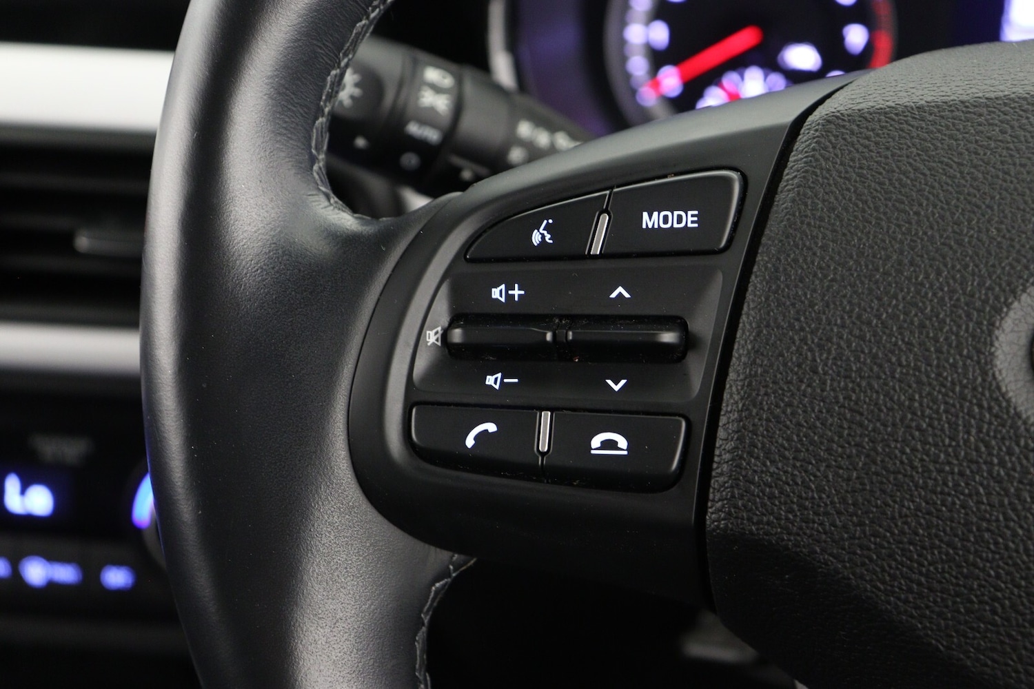 Used Hyundai i10 2022 for sale - 76874019: Photo 23