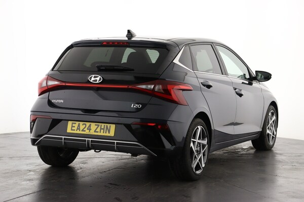 Used Hyundai i20 2024 for sale - 75763639: Photo 3