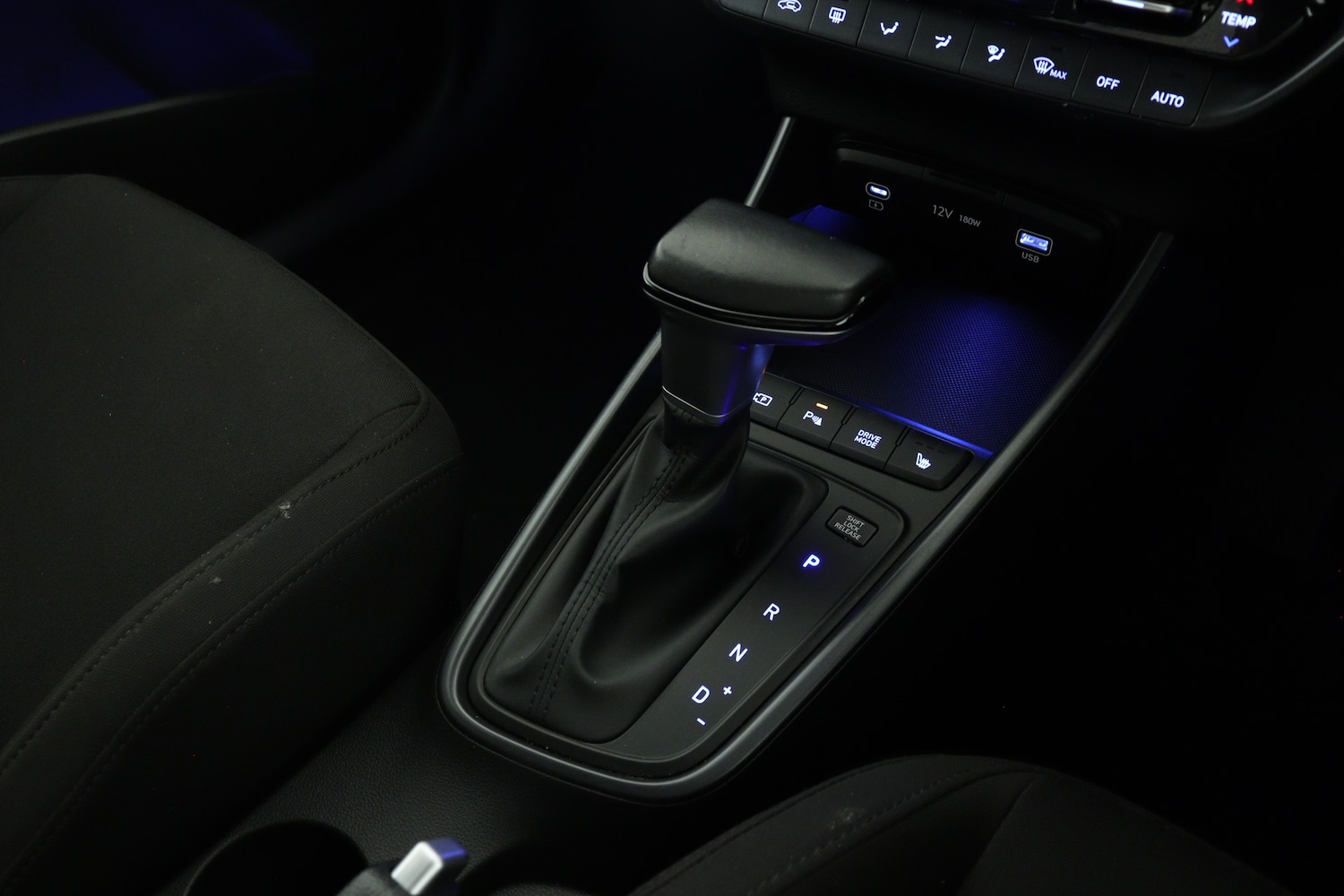 Used Hyundai BAYON 2024 for sale - 76871840: Photo 18