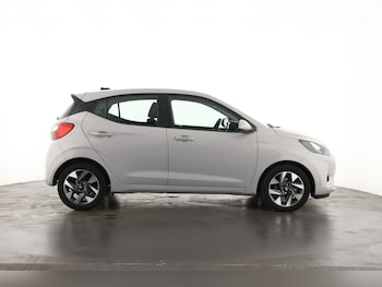 Used Hyundai i10 2024 for sale - 75796675: Photo