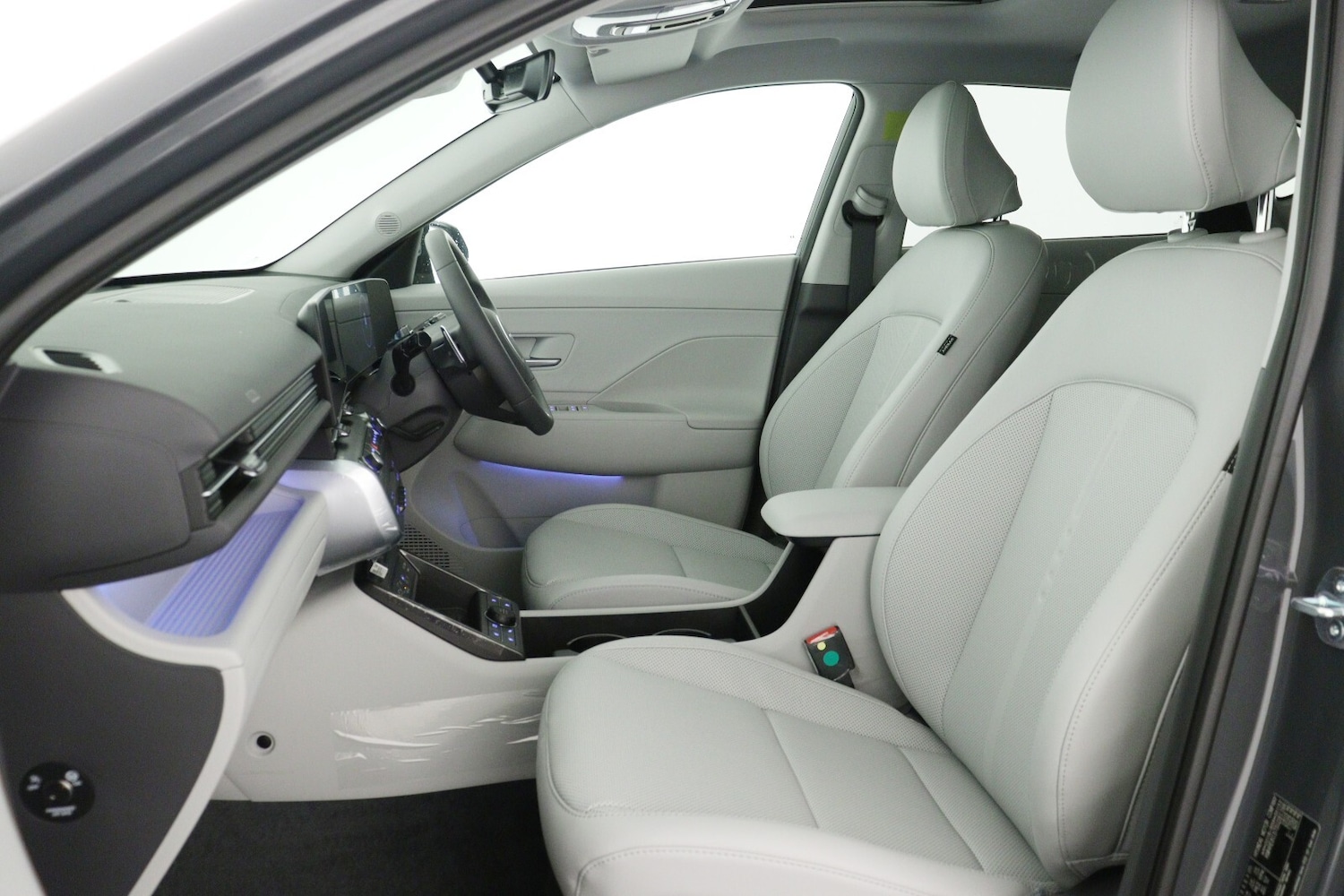 Used Hyundai KONA 2025 for sale - 76871967: Photo 11