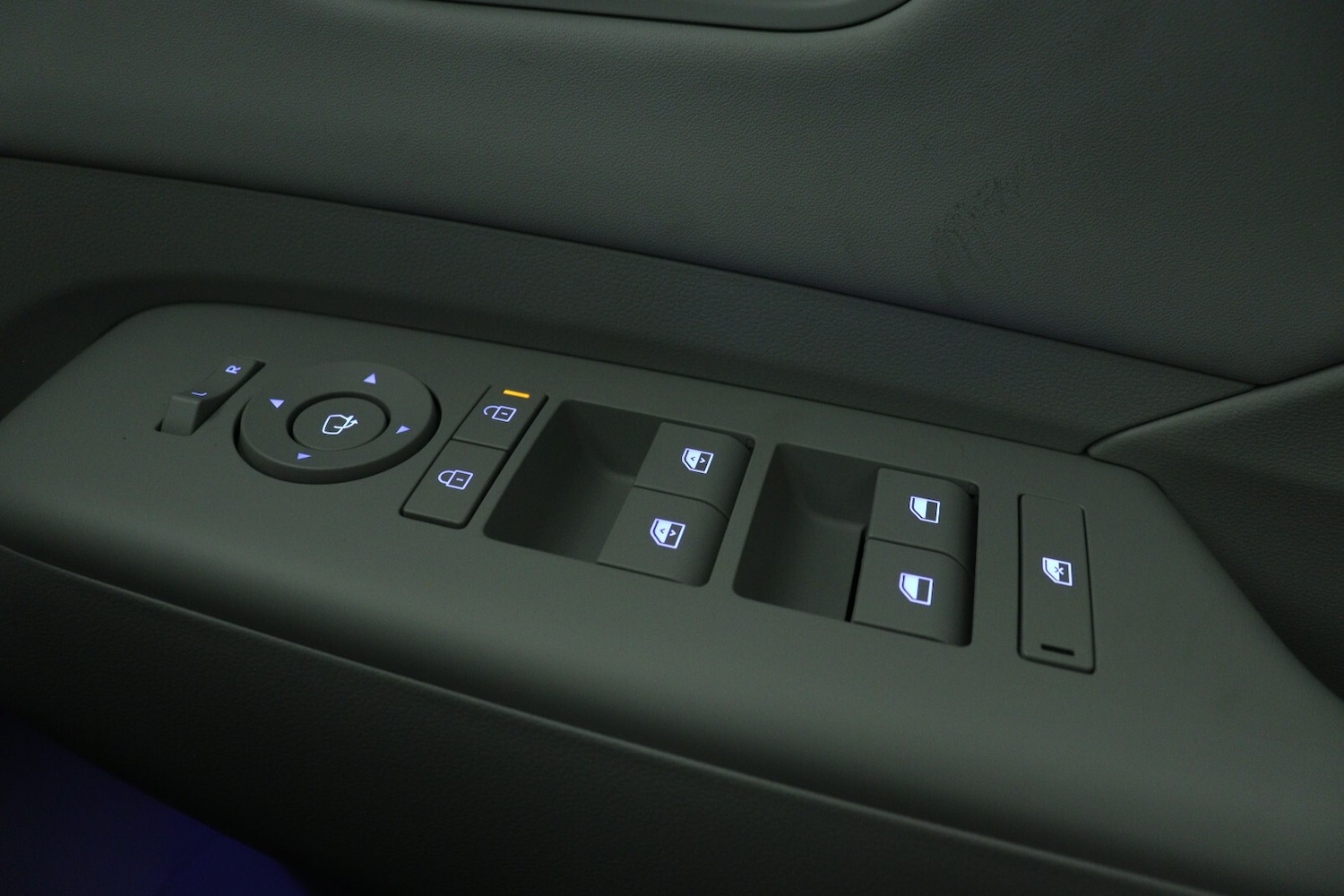 Used Hyundai KONA 2025 for sale - 76871967: Photo 27