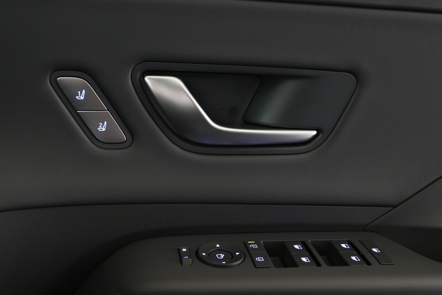 Used Hyundai KONA 2024 for sale - 78022341: Photo 32