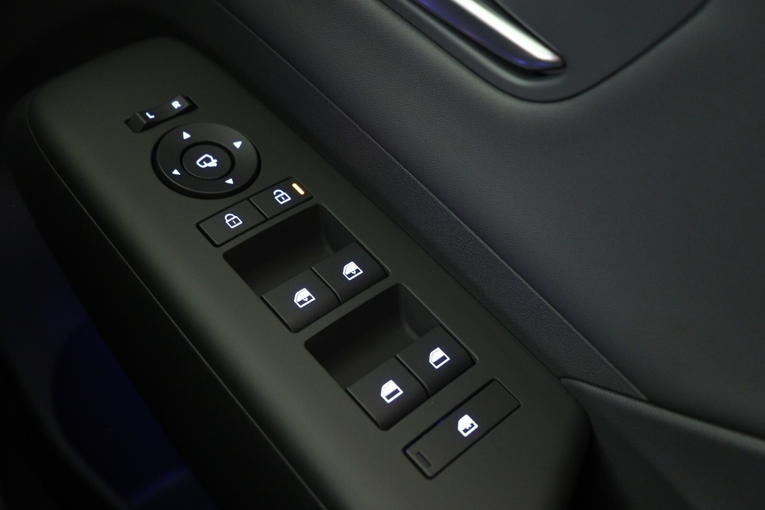 Used Hyundai KONA 2024 for sale - 78022341: Photo 33