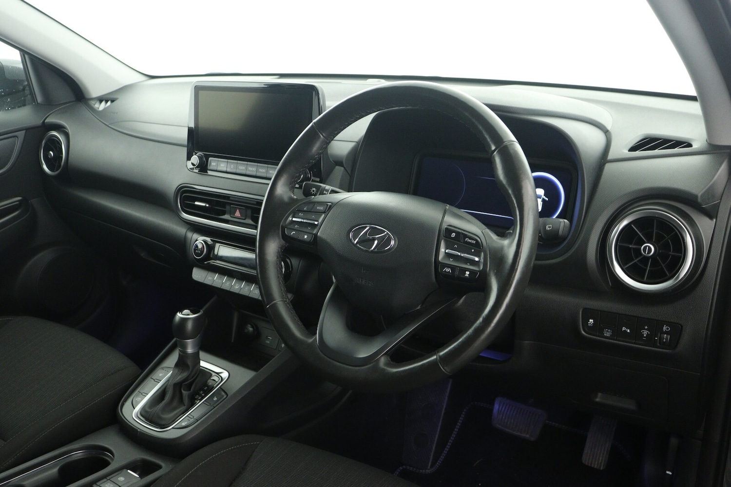 Used Hyundai KONA 2022 for sale - 76130828: Photo 14