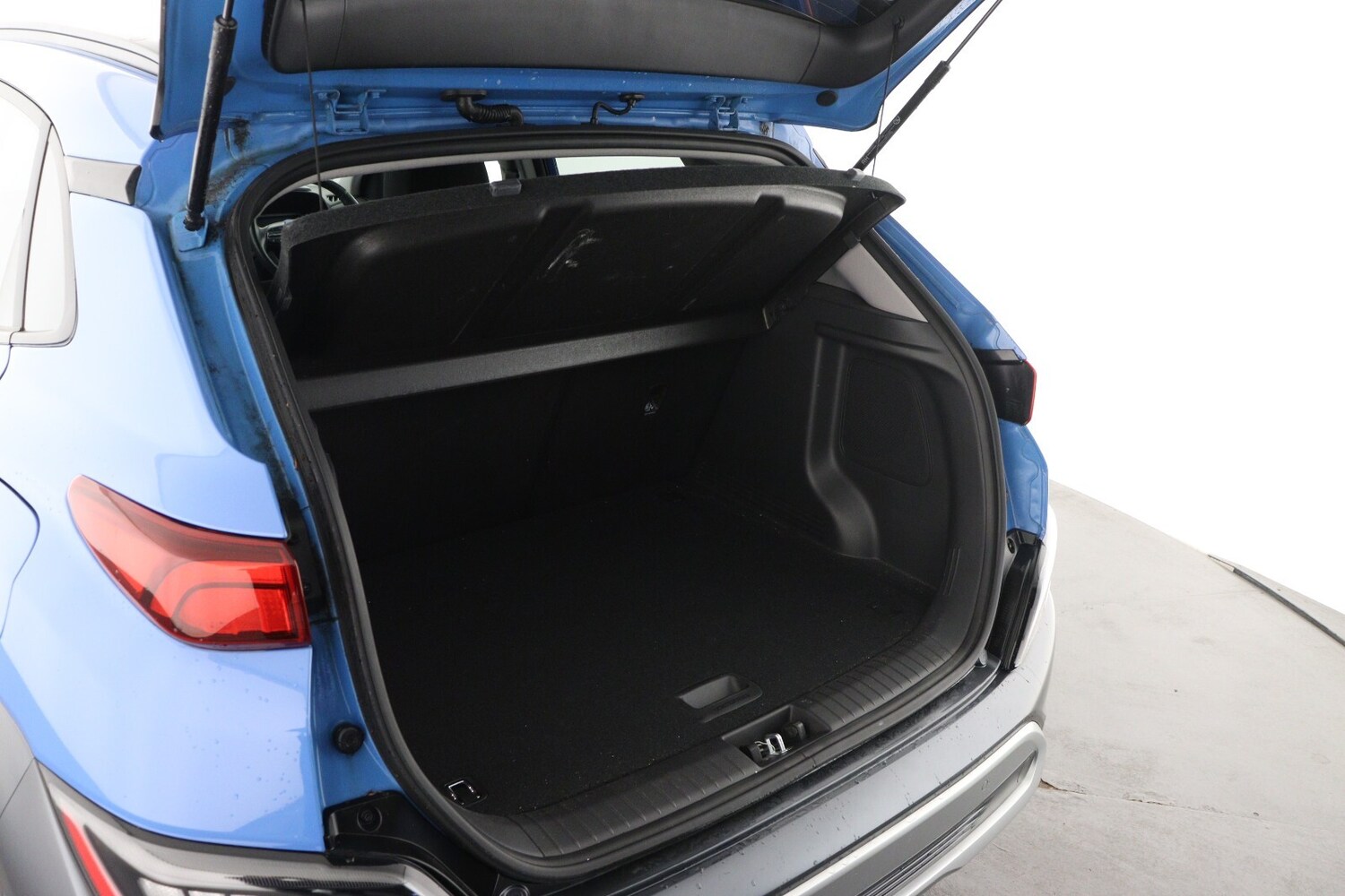 Used Hyundai KONA 2022 for sale - 76168836: Photo 10