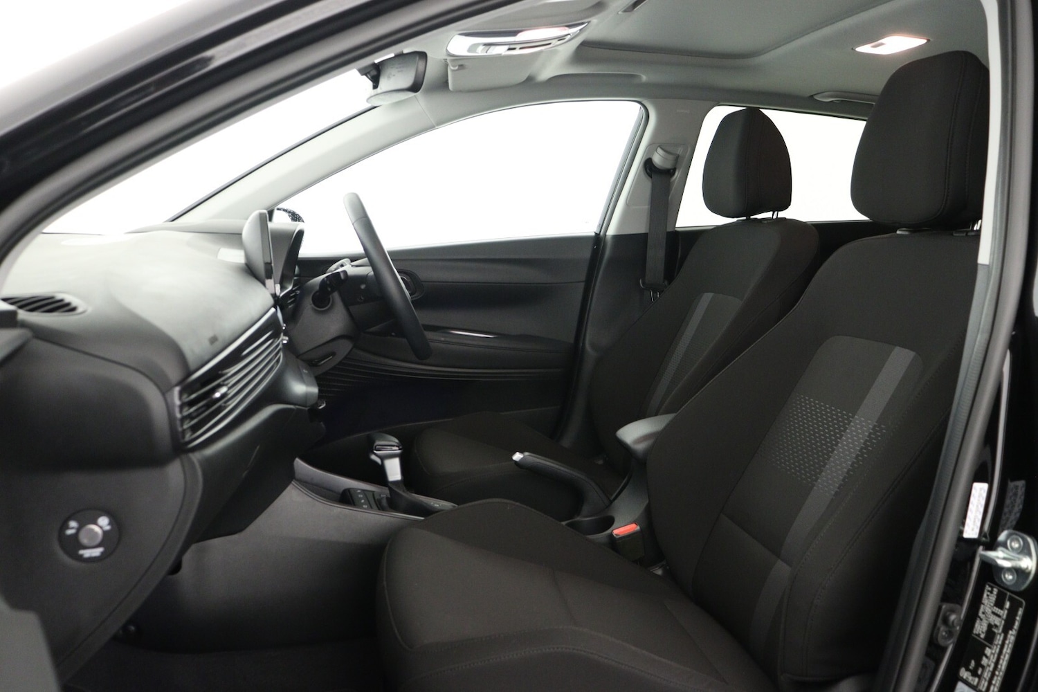 Used Hyundai i20 2024 for sale - 76104334: Photo 11