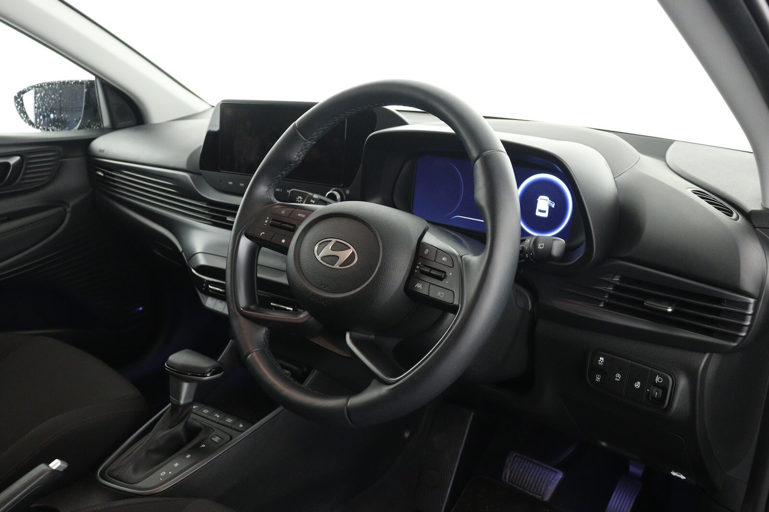 Used Hyundai i20 2024 for sale - 76104334: Photo 15