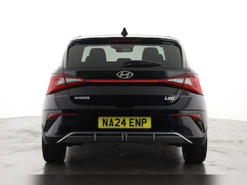 Used Hyundai i20 2024 for sale - 76104334: Photo 2