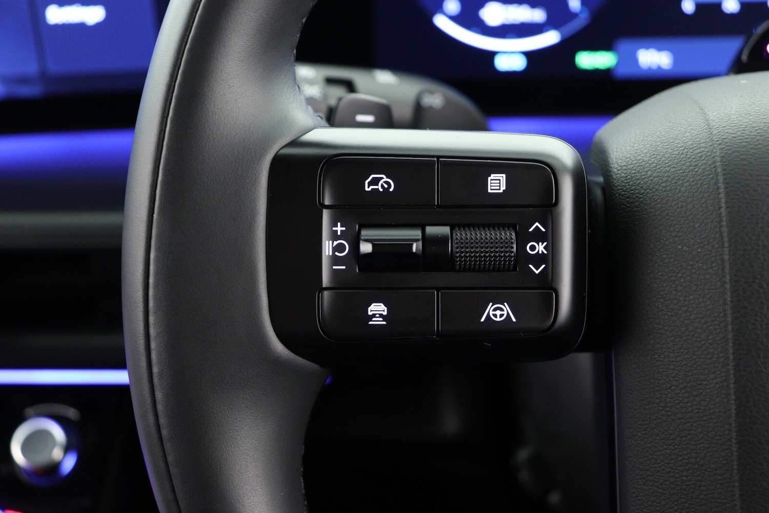 Used Hyundai Santa Fe 2025 for sale - 76871019: Photo 27