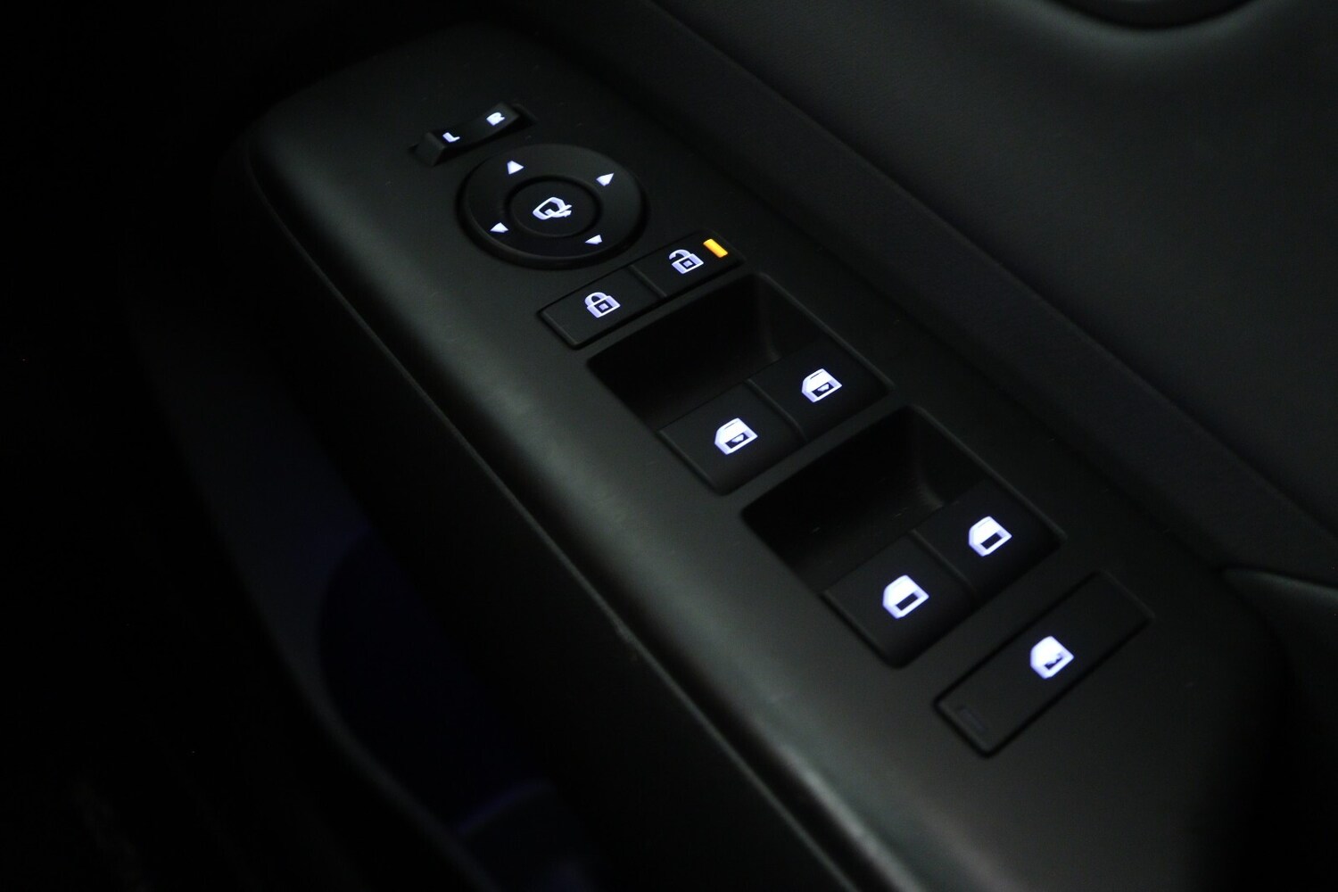 Used Hyundai KONA 2024 for sale - 75917046: Photo 31