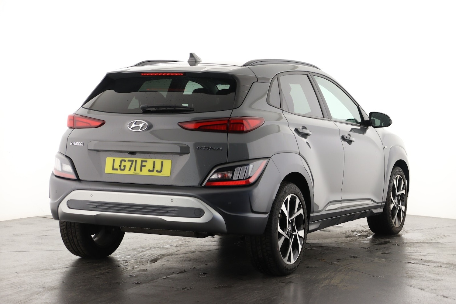 Used Hyundai KONA 2021 for sale - 76874048: Photo 3