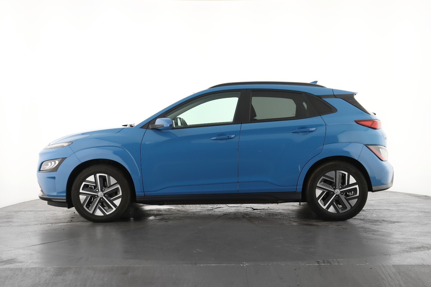 Used Hyundai KONA 2023 for sale - 77504243: Photo 8