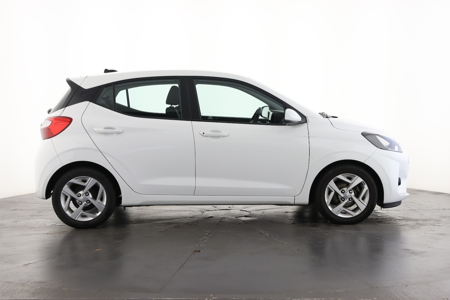 Used Hyundai i10 2022 for sale - 76873246: Photo 5