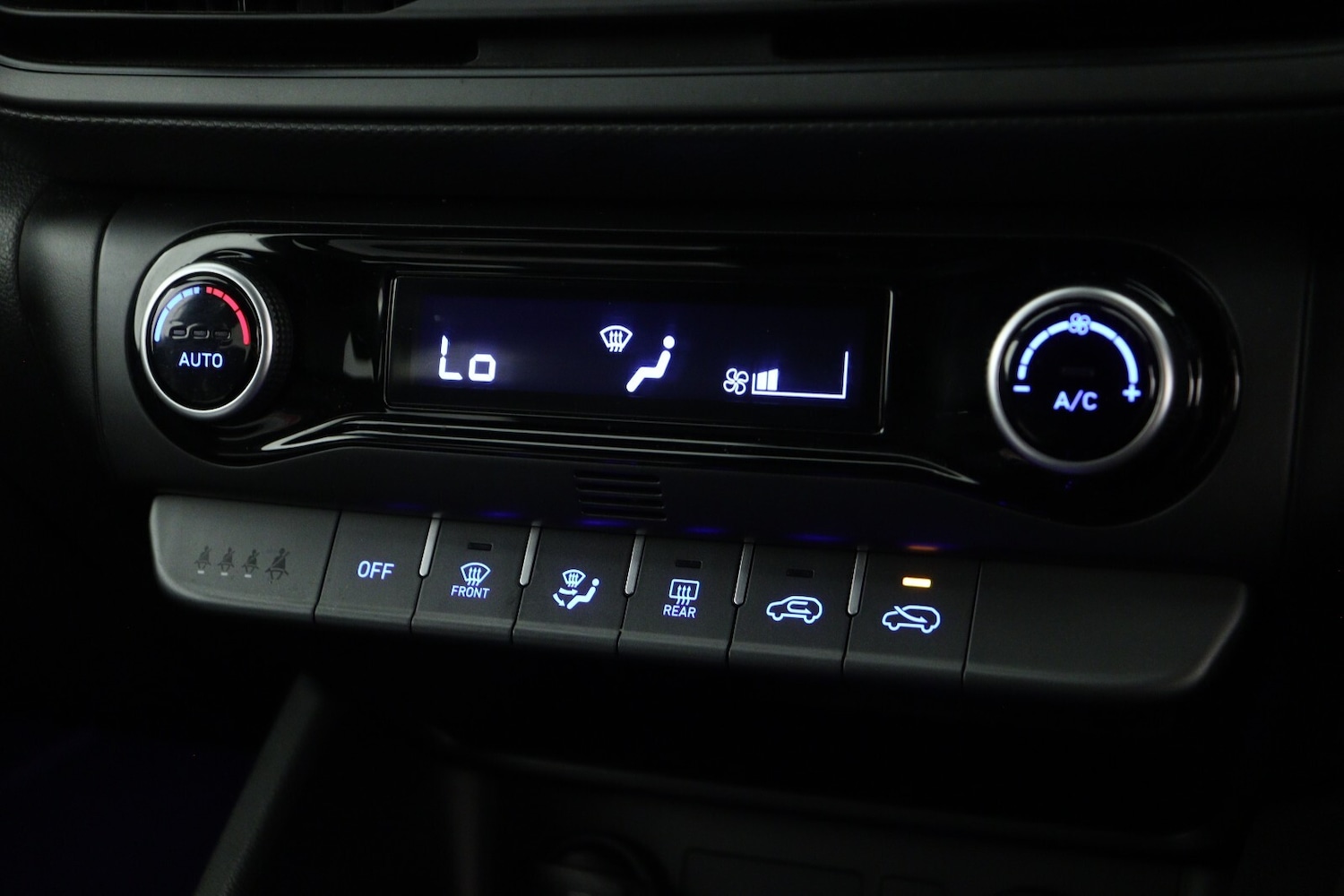 Used Hyundai KONA 2021 for sale - 76874228: Photo 23