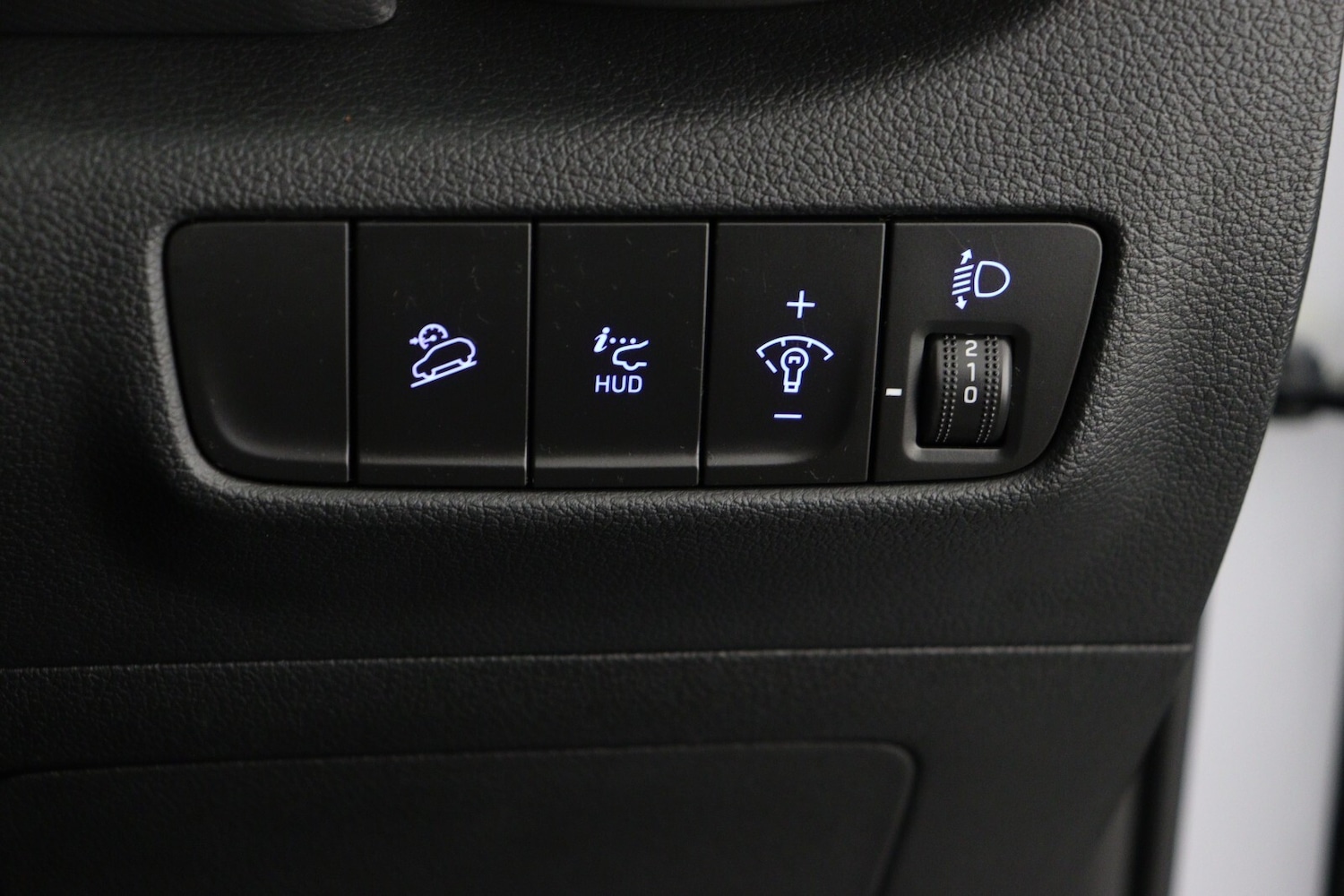 Used Hyundai KONA 2021 for sale - 76874228: Photo 29