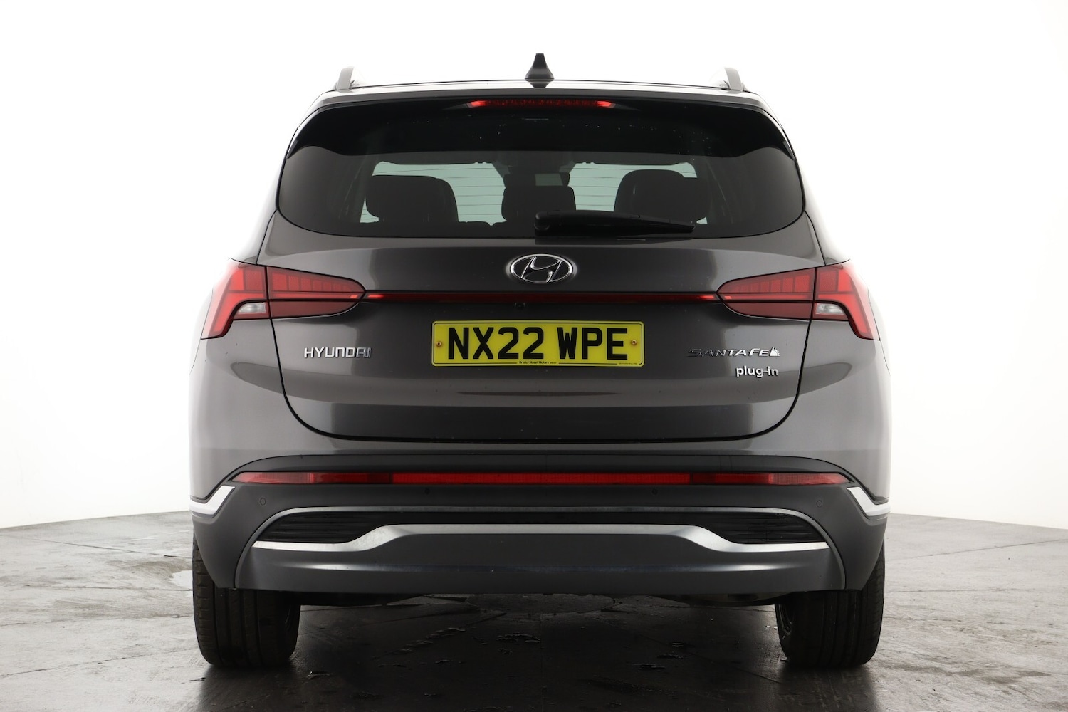 Used Hyundai Santa Fe 2022 for sale - 76037772: Photo 2