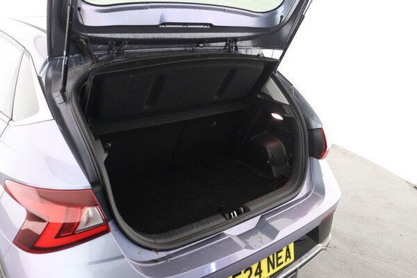 Used Hyundai i20 2024 for sale - 76203886: Photo 10