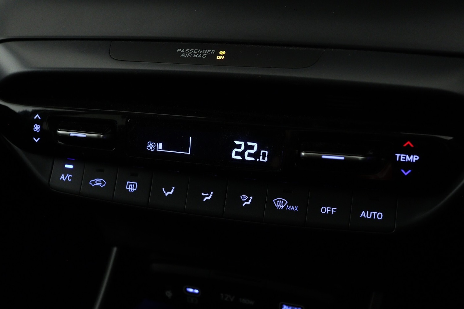 Used Hyundai i20 2024 for sale - 76203886: Photo 18