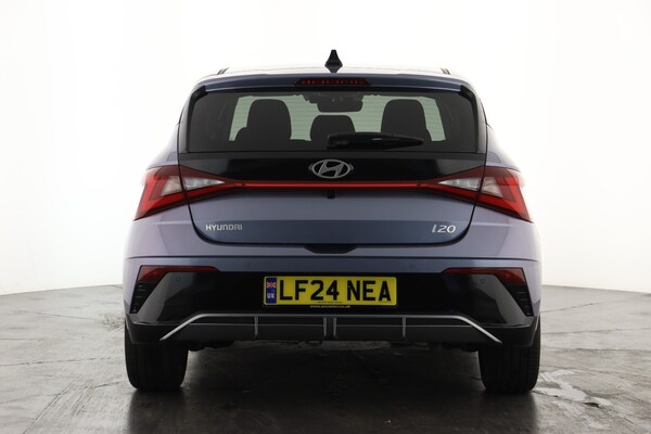 Used Hyundai i20 2024 for sale - 76203886: Photo 2