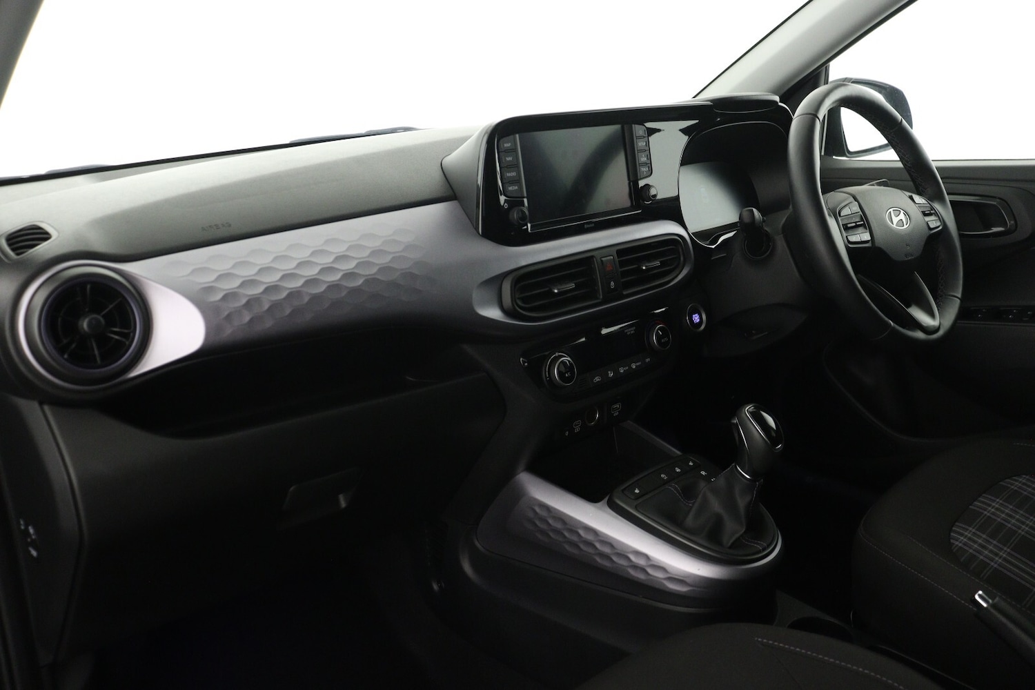 Used Hyundai i10 2024 for sale - 76870432: Photo 12