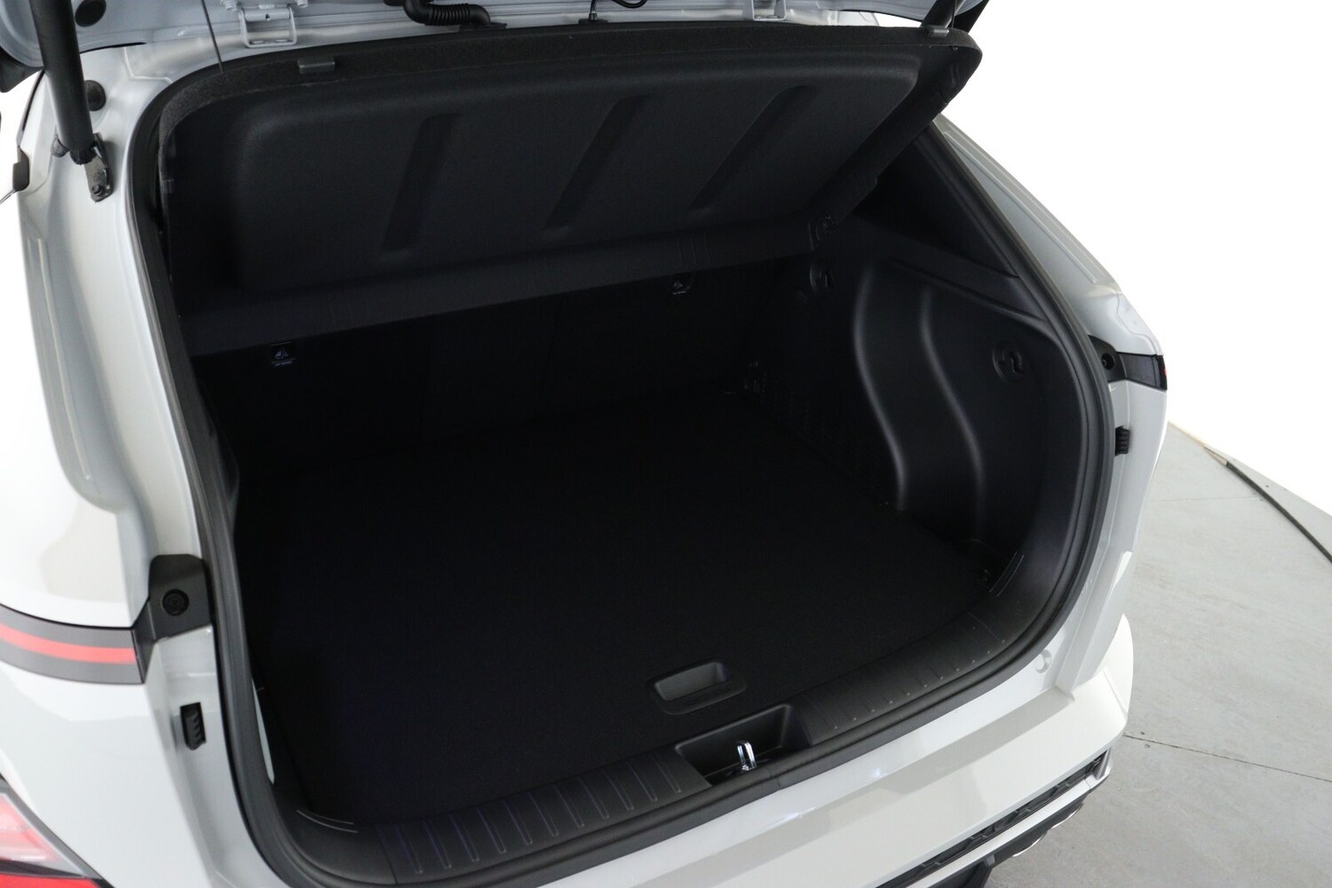 Used Hyundai KONA 2025 for sale - 76366465: Photo 9