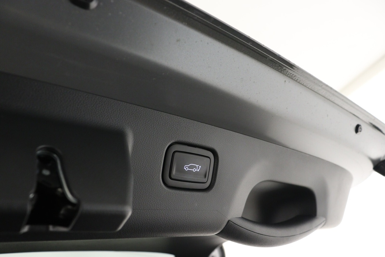 Used Hyundai KONA 2025 for sale - 76870168: Photo 10