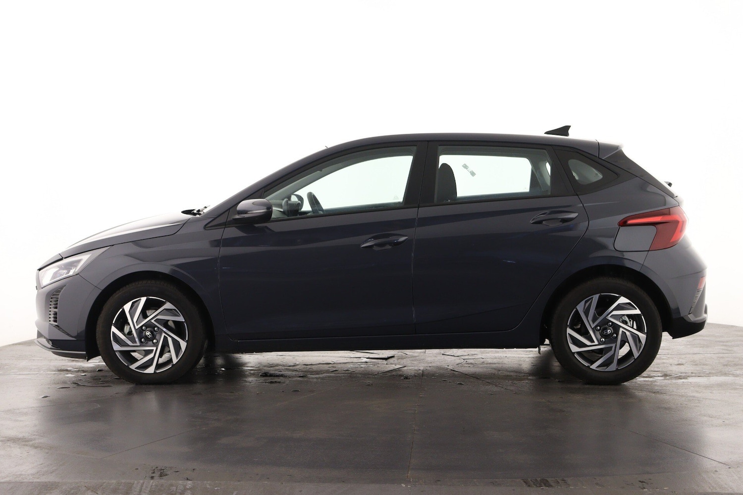 Used Hyundai i20 2024 for sale - 76871850: Photo 7