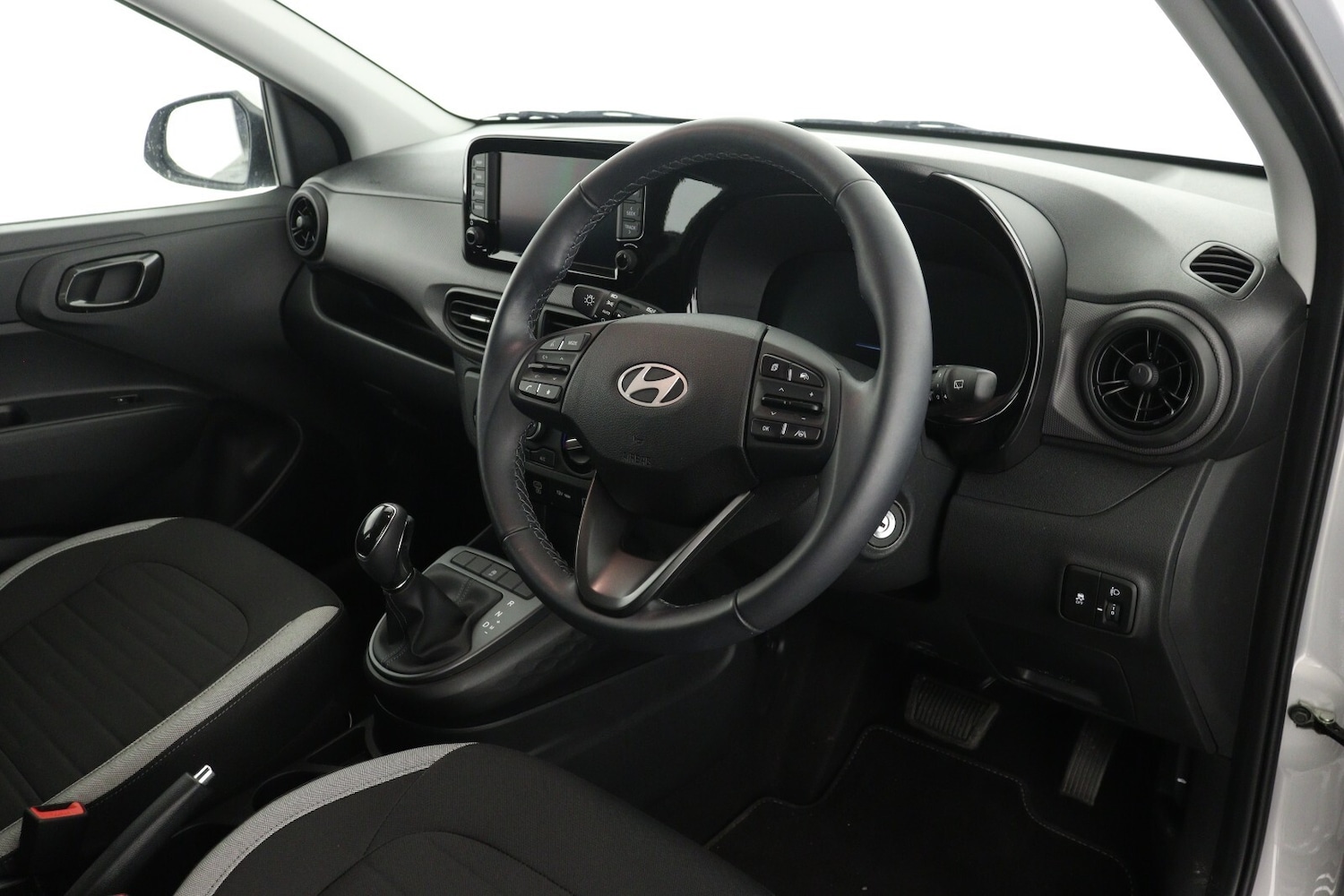 Used Hyundai i10 2024 for sale - 75967000: Photo 14