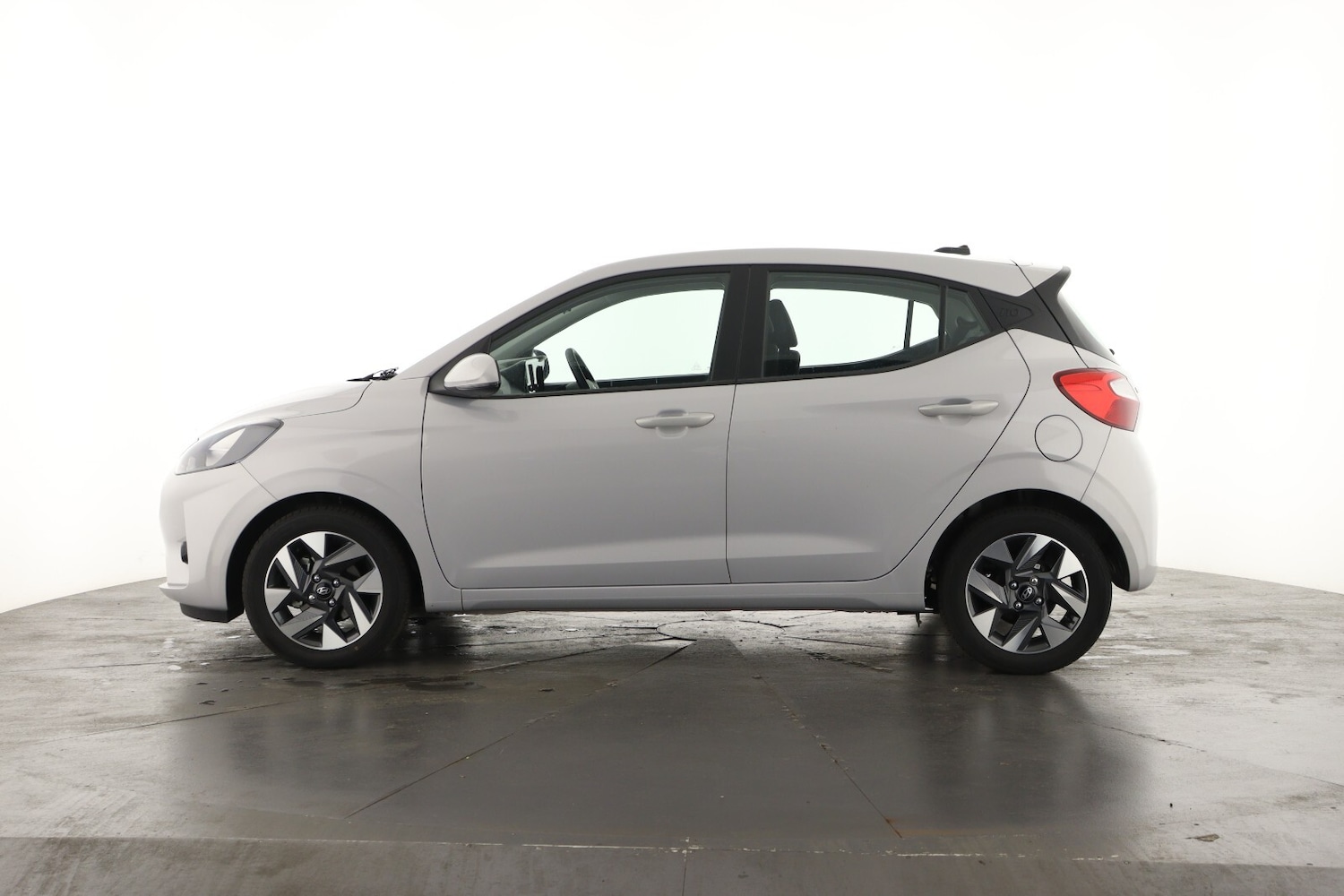 Used Hyundai i10 2024 for sale - 75967000: Photo 8