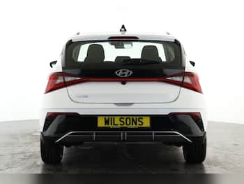 Used Hyundai i20 2024 for sale - 79727393: Photo