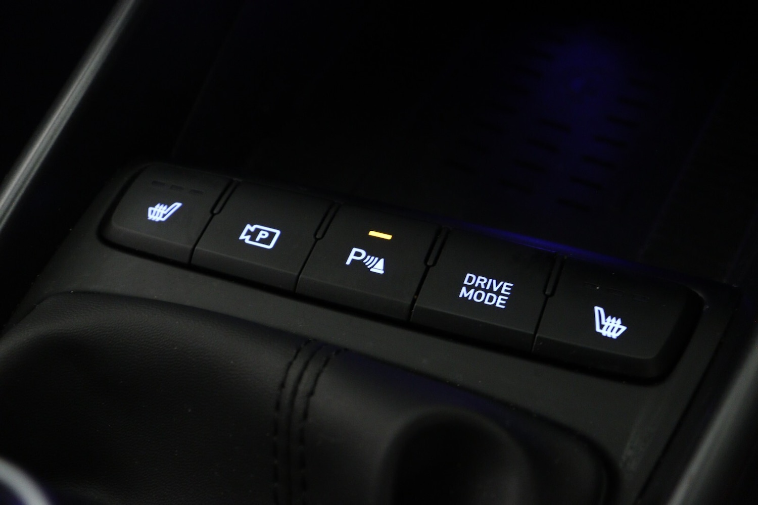 Used Hyundai BAYON 2024 for sale - 77013156: Photo 24