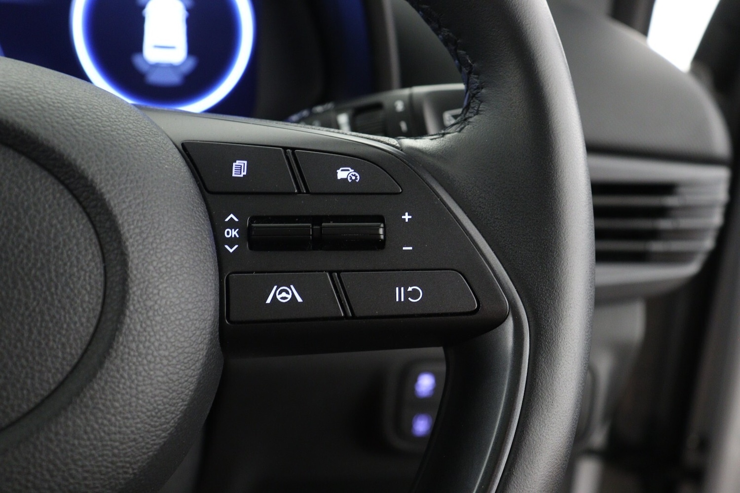 Used Hyundai BAYON 2024 for sale - 77013156: Photo 26