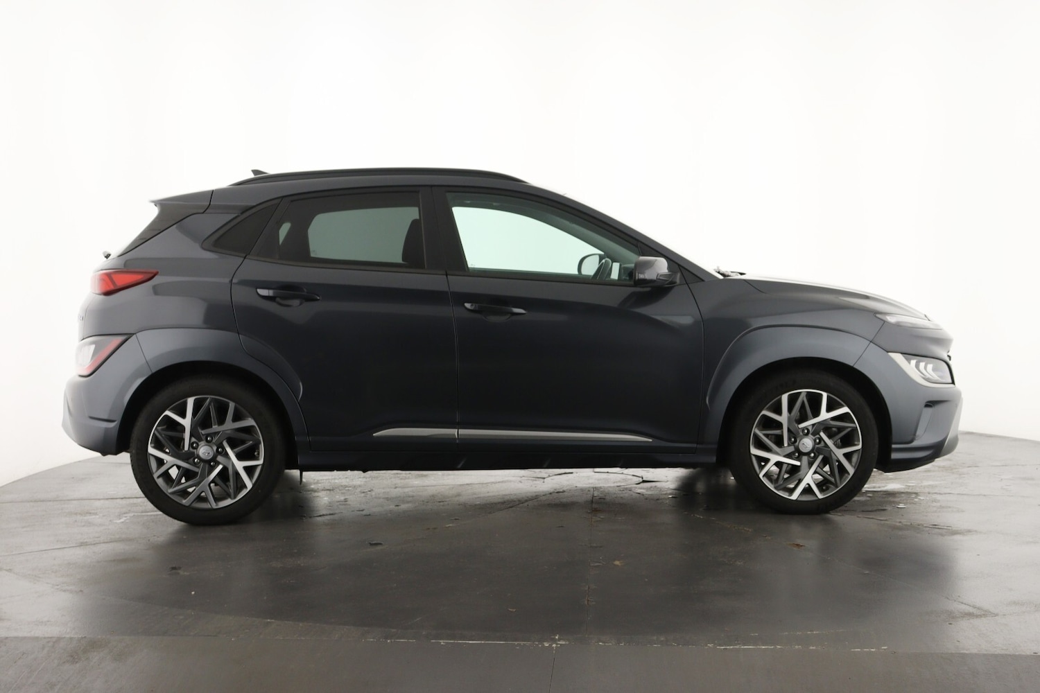 Used Hyundai KONA 2022 for sale - 76873233: Photo 5
