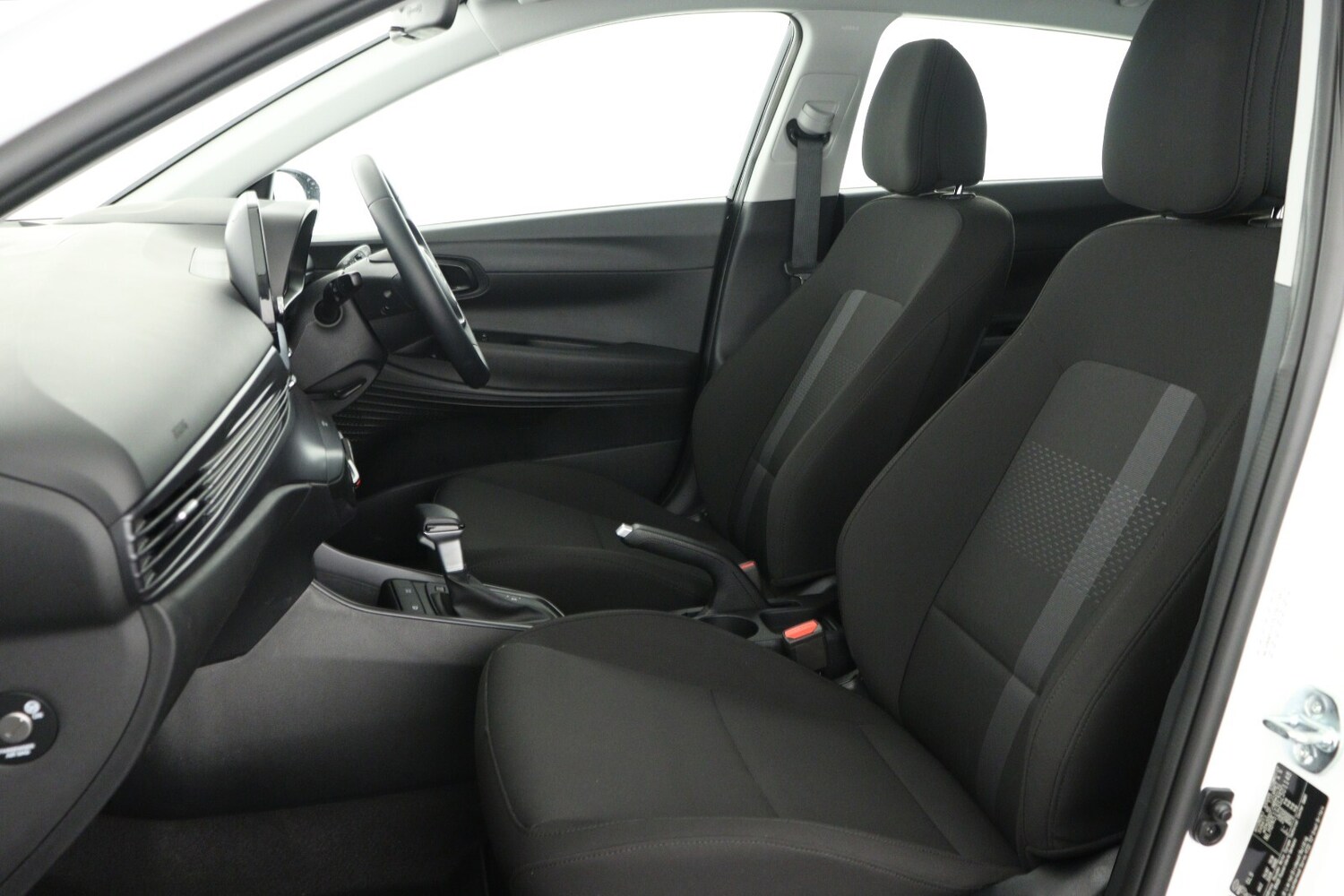 Used Hyundai i20 2024 for sale - 77855656: Photo 10