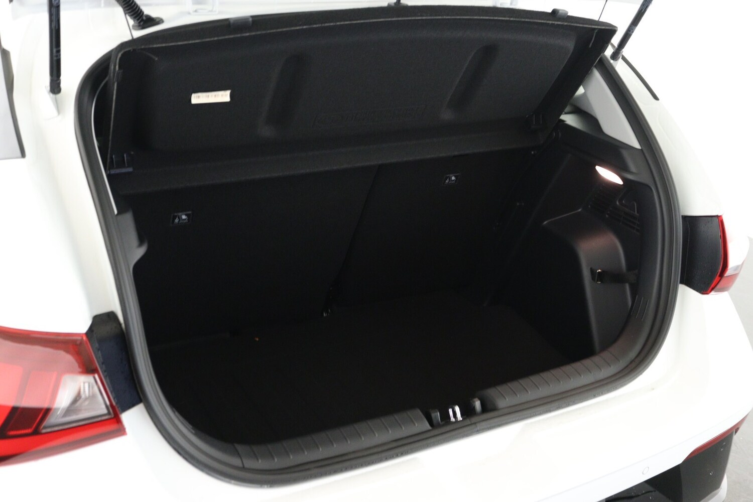 Used Hyundai i20 2024 for sale - 77855656: Photo 9