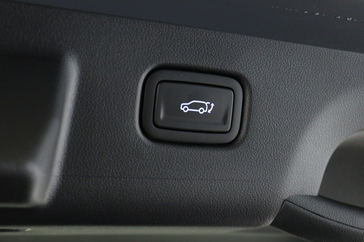 Used Hyundai KONA 2025 for sale - 77640706: Photo 11