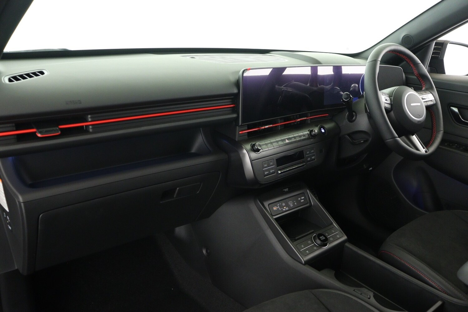 Used Hyundai KONA 2025 for sale - 77640706: Photo 13