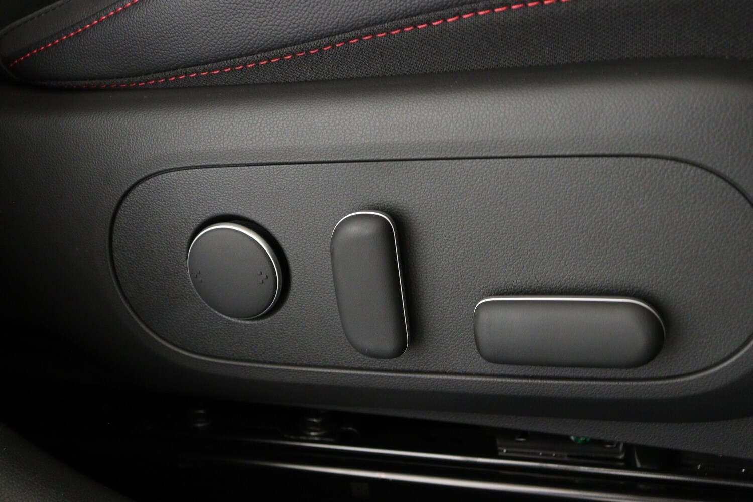 Used Hyundai KONA 2025 for sale - 77640706: Photo 18