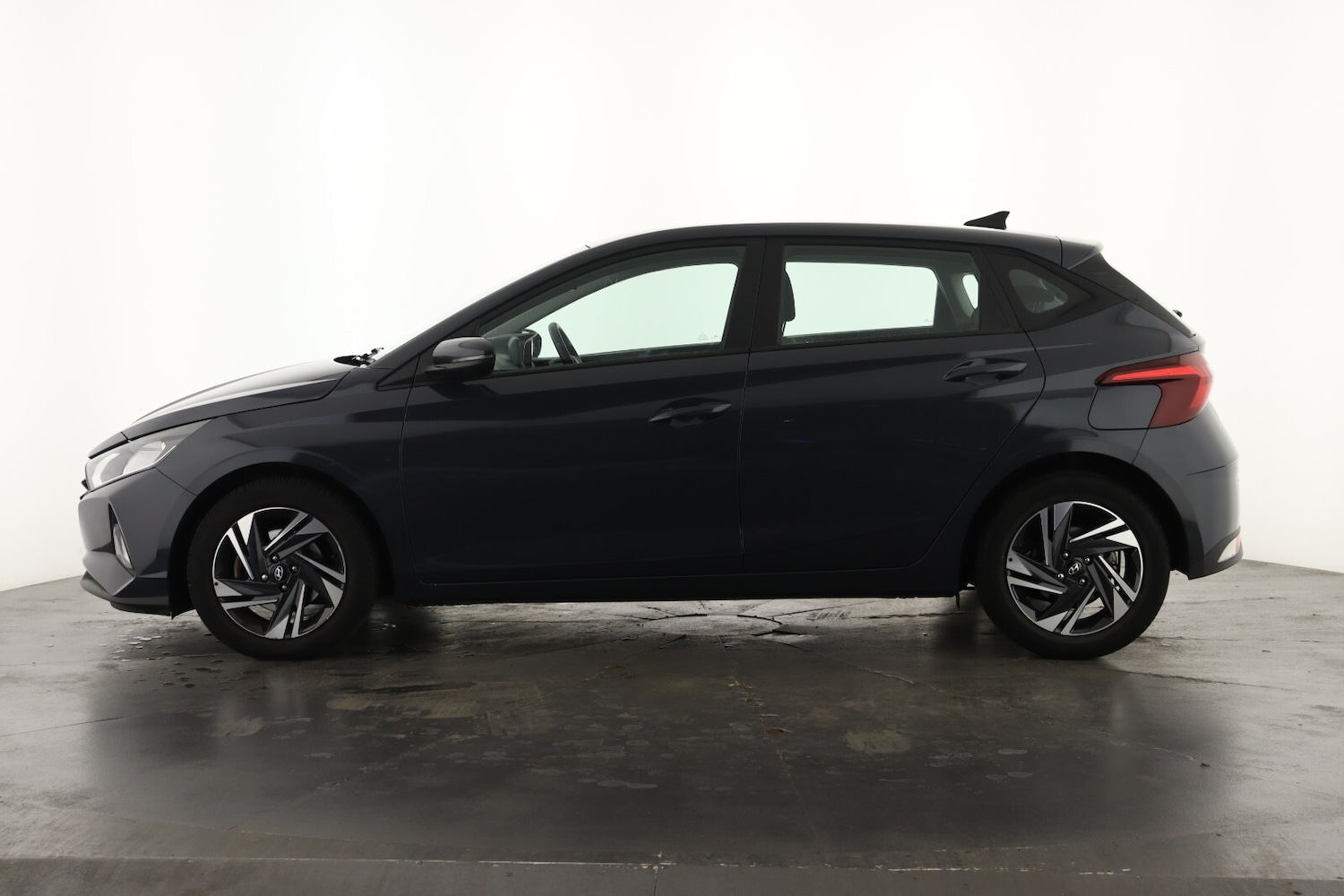 Used Hyundai i20 2022 for sale - 76870215: Photo 8