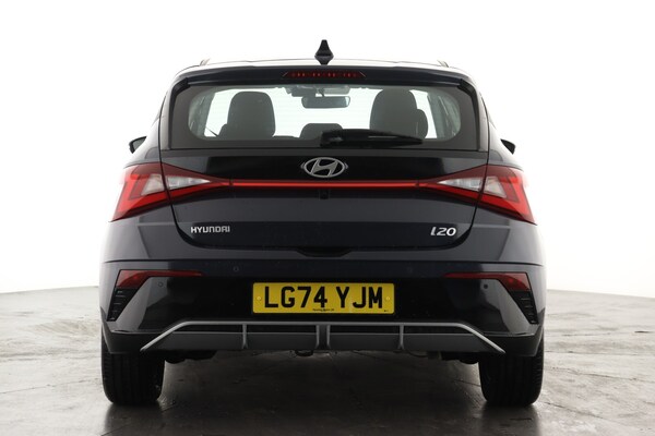 Used Hyundai i20 2024 for sale - 75796854: Photo 2