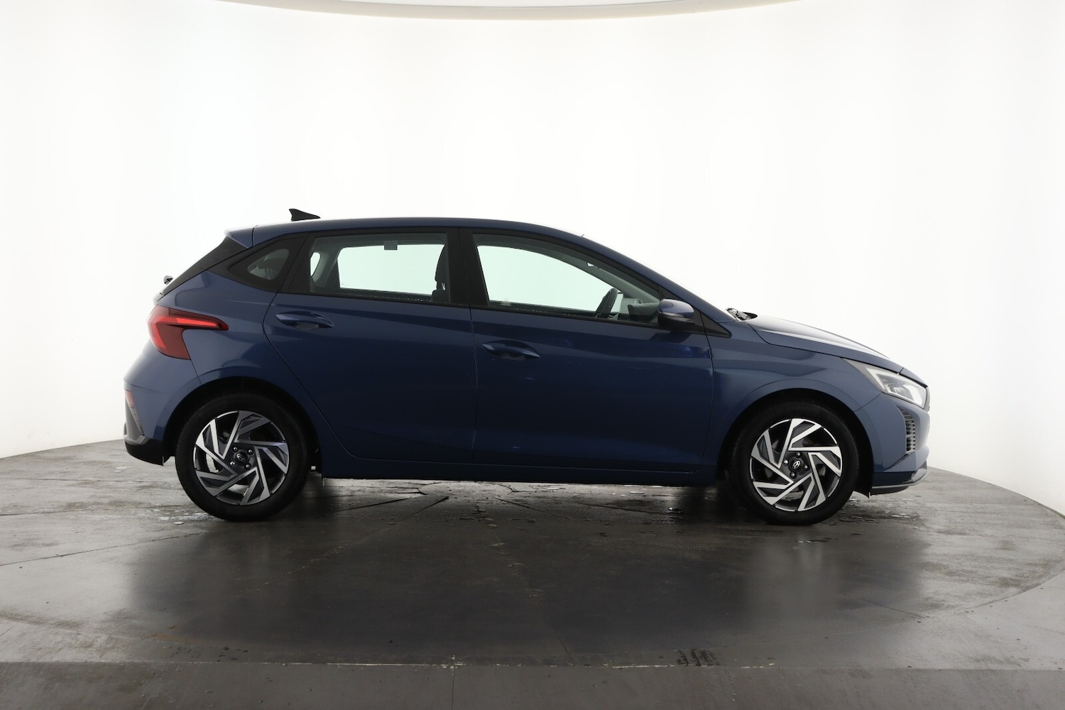 Used Hyundai i20 2024 for sale - 76869730: Photo 5