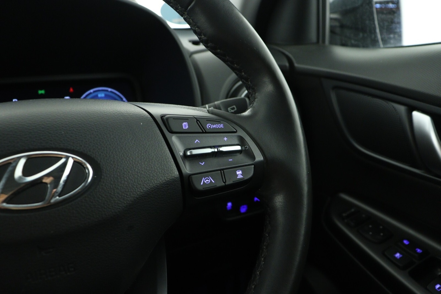 Used Hyundai KONA 2022 for sale - 76870212: Photo 19