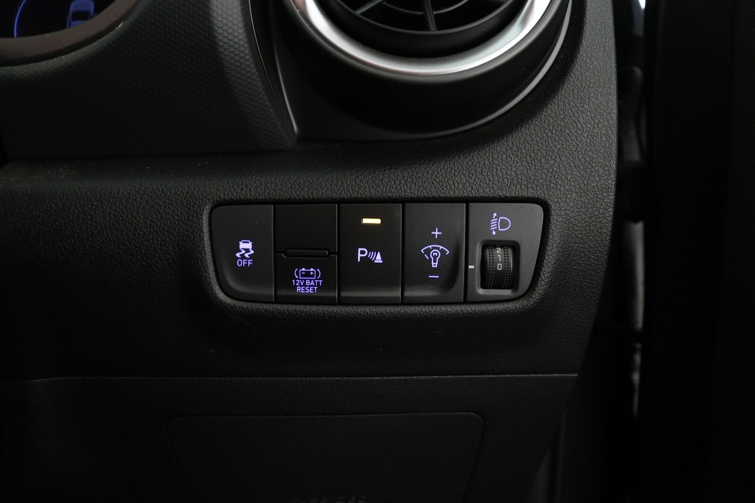 Used Hyundai KONA 2022 for sale - 76870212: Photo 21