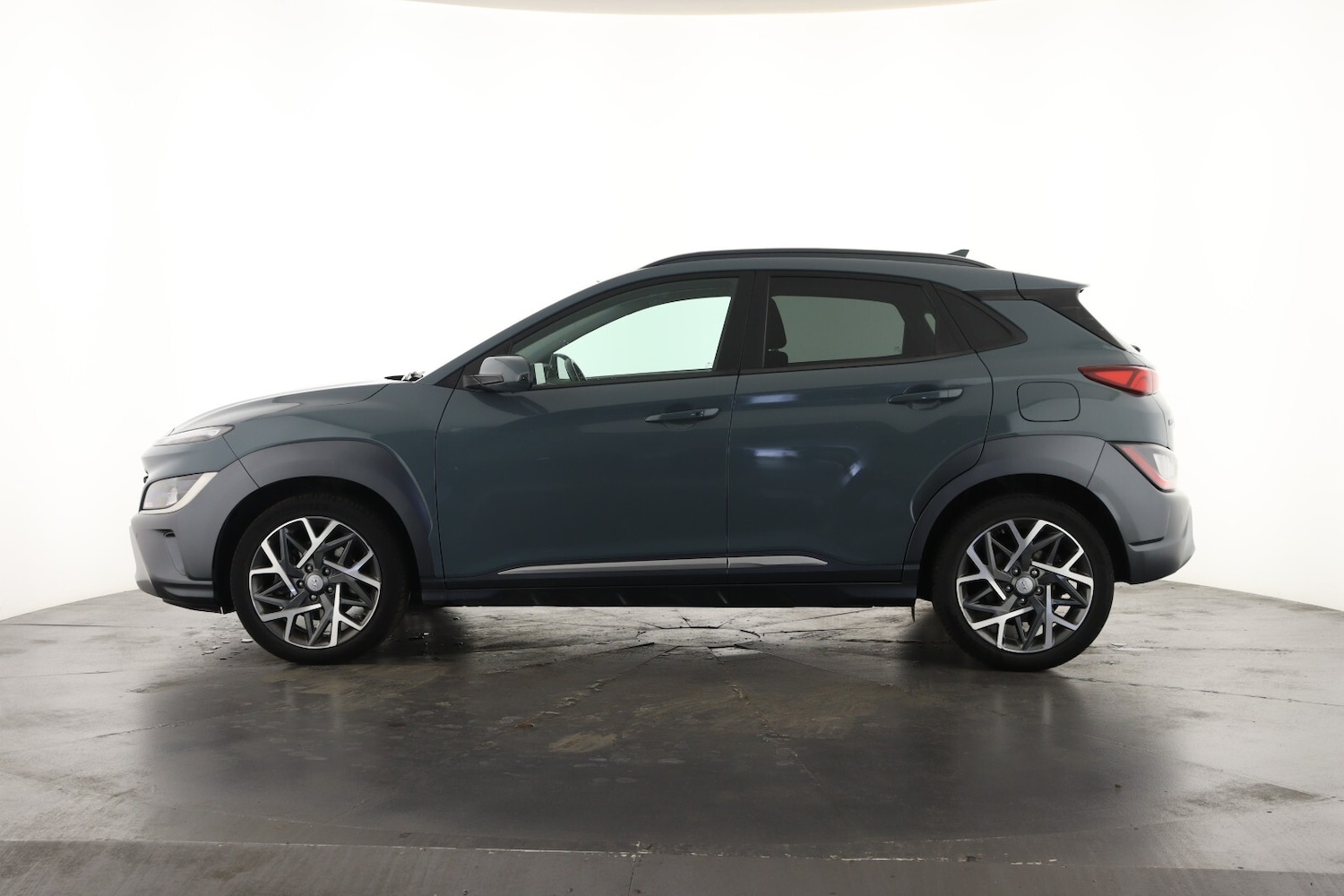 Used Hyundai KONA 2022 for sale - 76870212: Photo 7