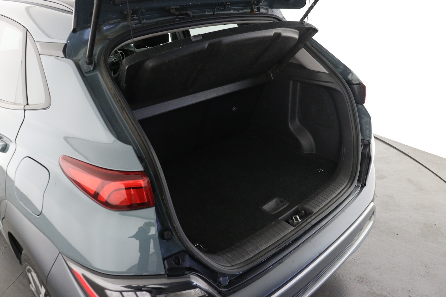 Used Hyundai KONA 2022 for sale - 76870212: Photo 9