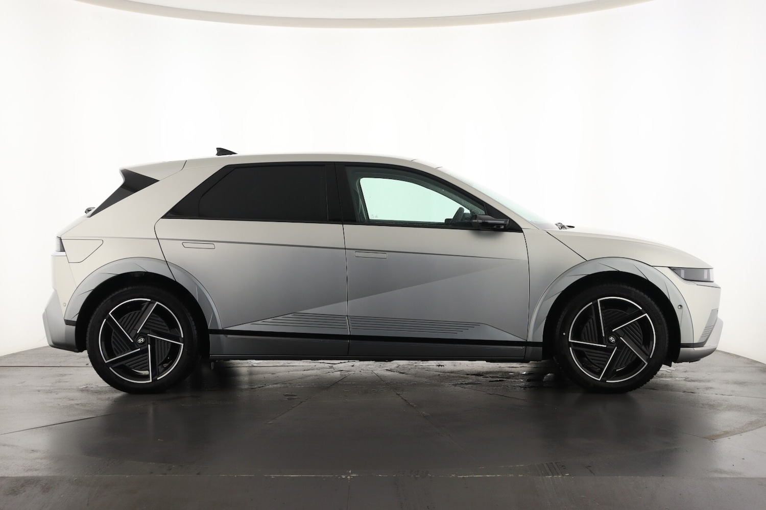 Used Hyundai IONIQ 5 2025 for sale - 76873147: Photo 5