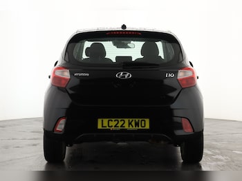 Used Hyundai i10 2022 for sale - 76507506: Photo