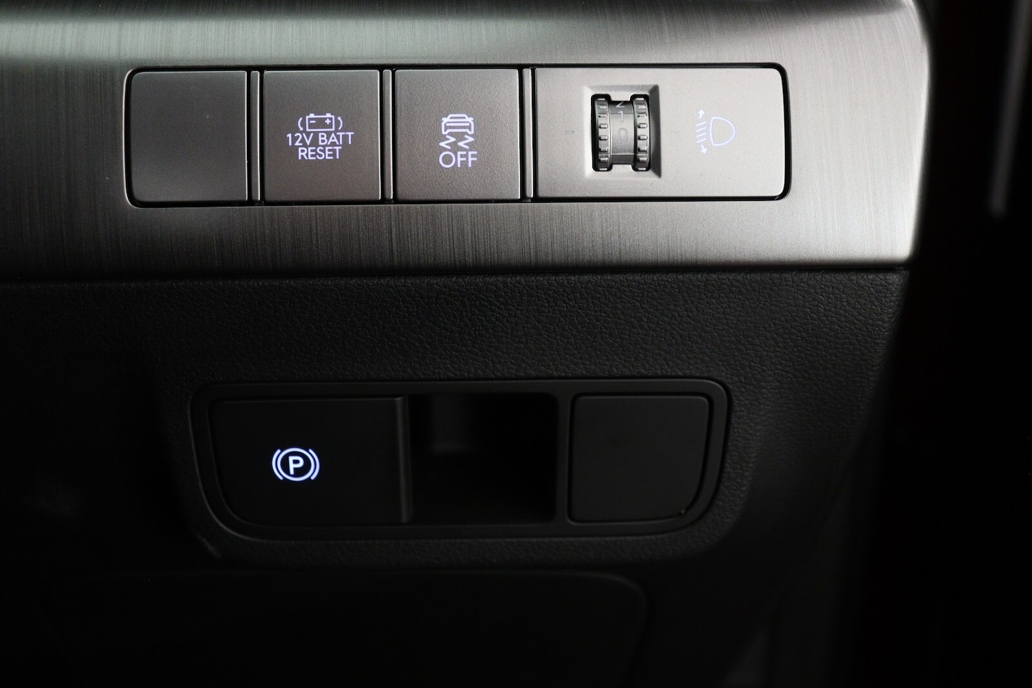 Used Hyundai KONA 2025 for sale - 76869894: Photo 27