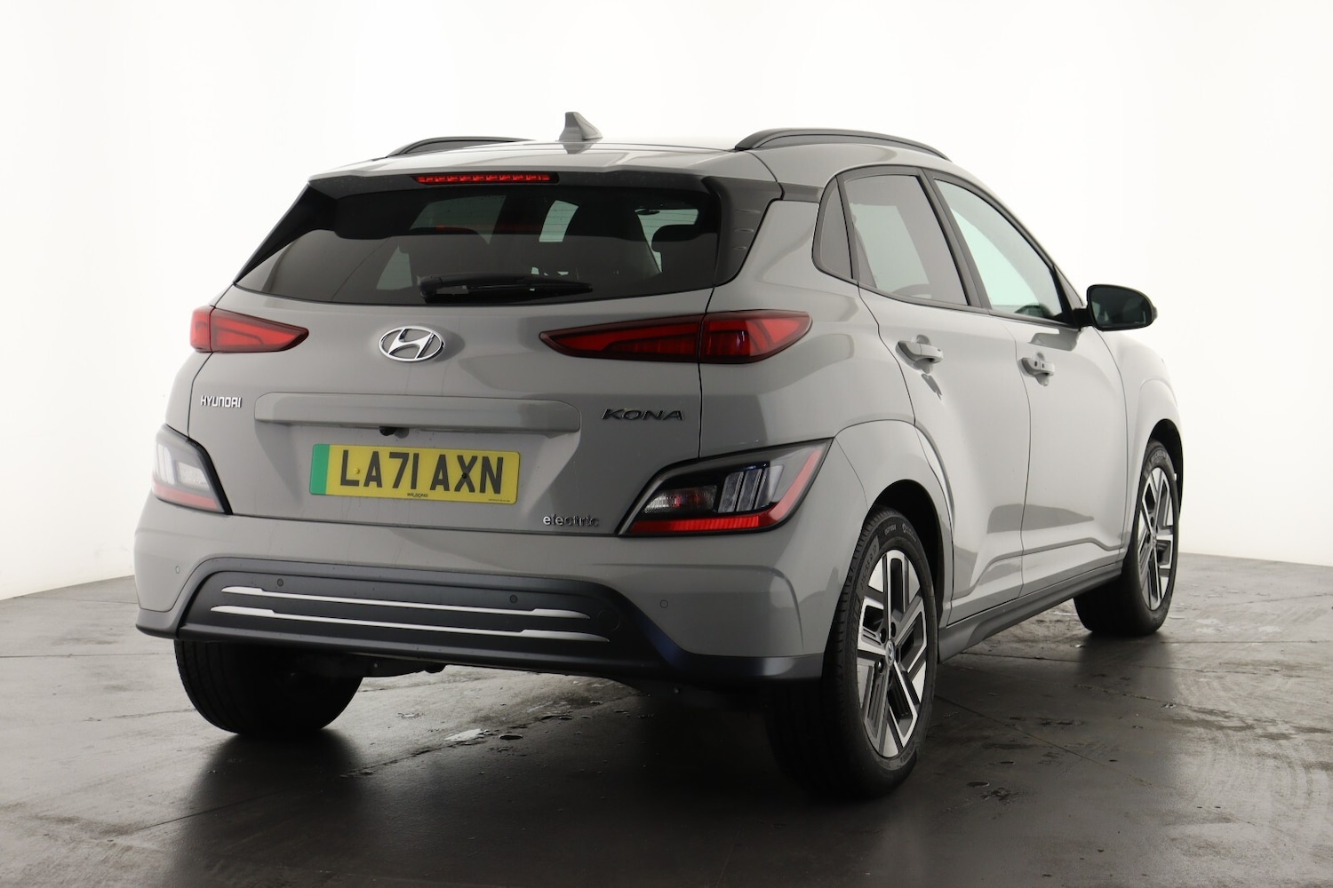 Used Hyundai KONA 2022 for sale - 76384390: Photo 3